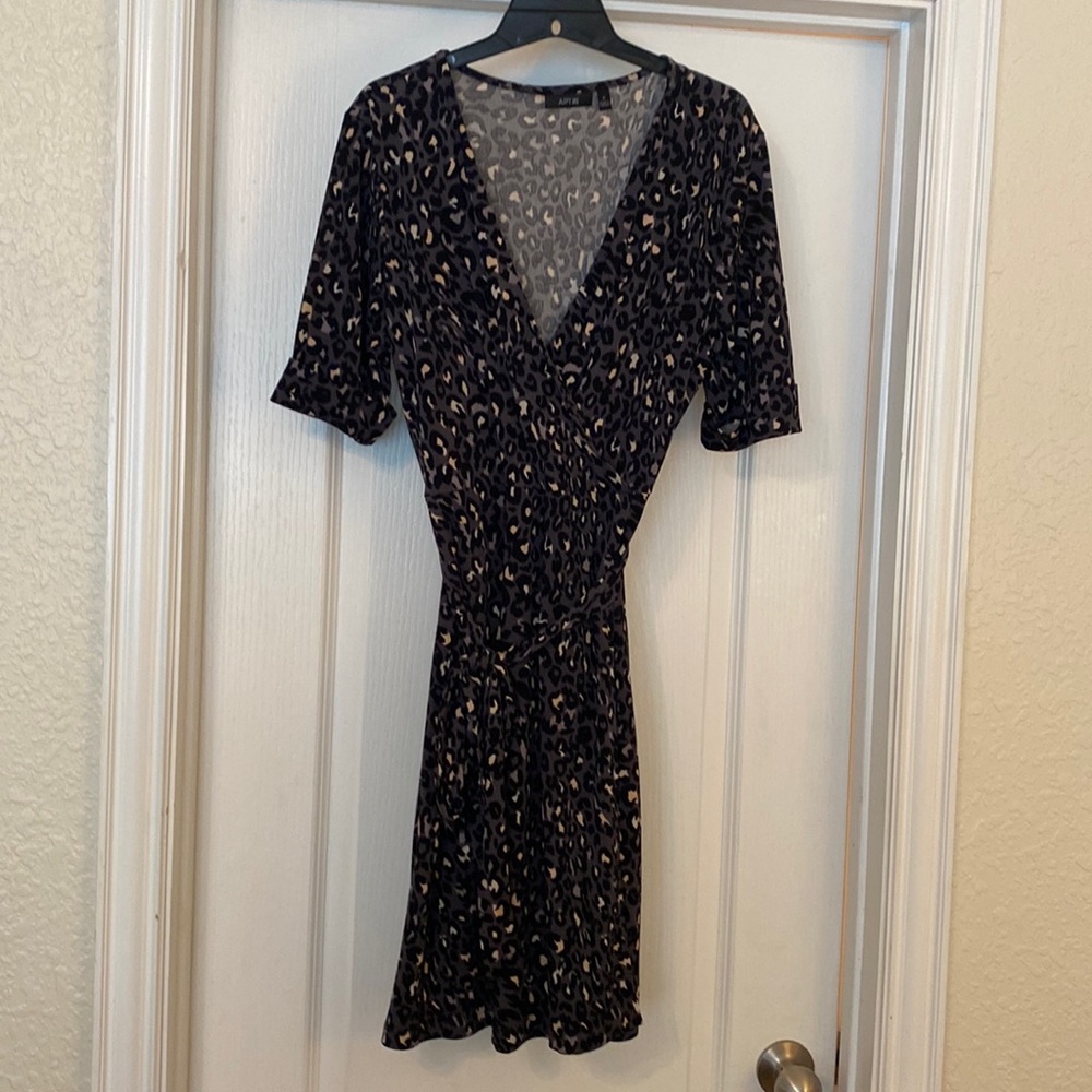Animal print Apt9 dress size medium